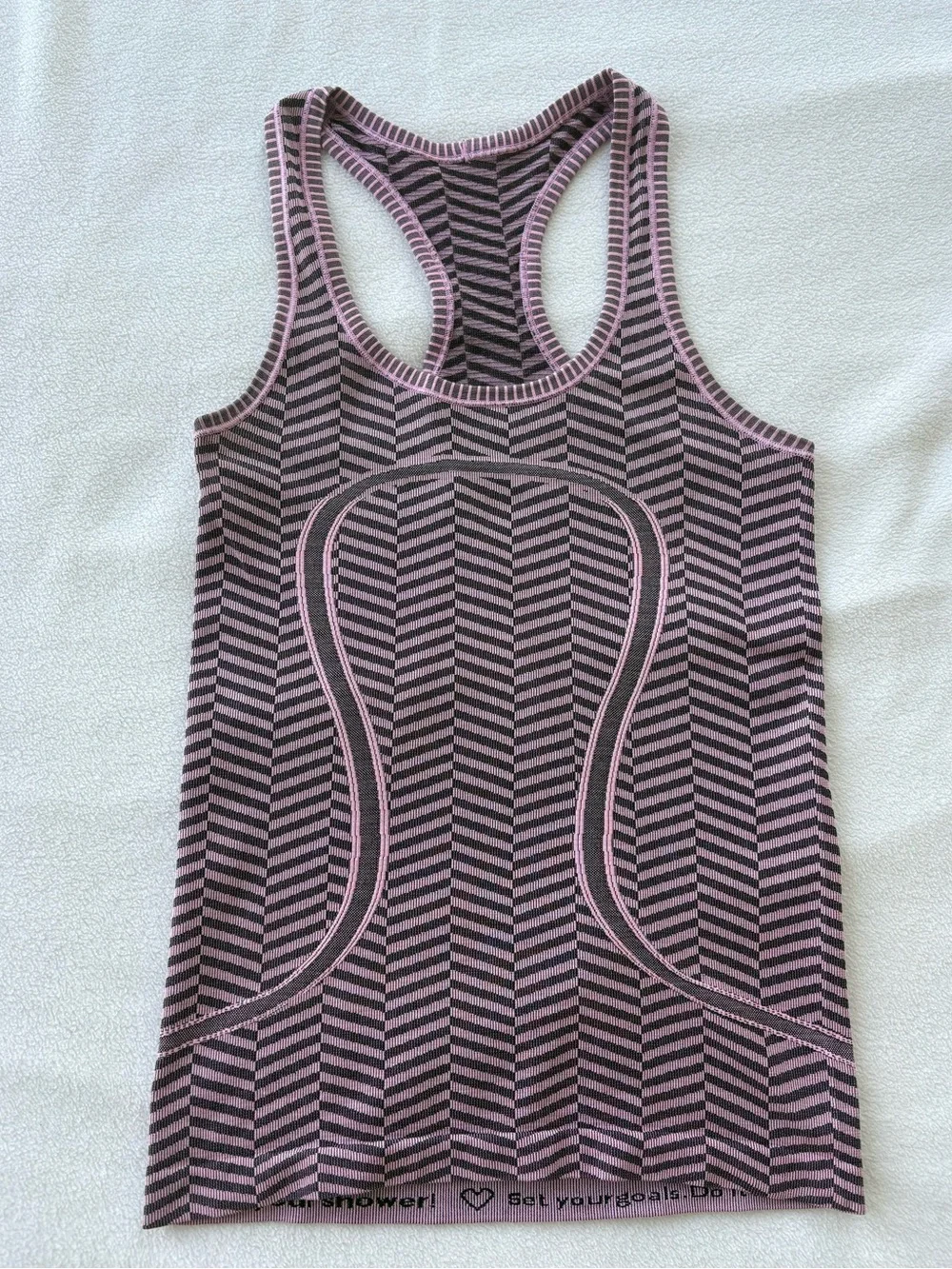 Lululemon Run Swiftly Tech Racerback Tank Pink Black Herringbone Chevron Size 2